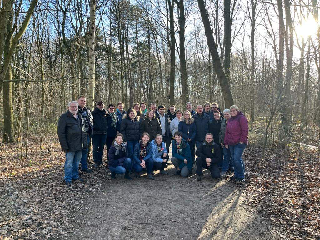Afgelopen weekend op stap geweest met de Scouting @tonogroep Schiedam.

Het eerste vrijwilligersweekend sinds 1996. Met een strippekaart naar Delft,  qr-codespel in centrum Delft, spellenavond, lasergamen zowel in het donker als overdag;  het scoutingjaar is prima begonnen!