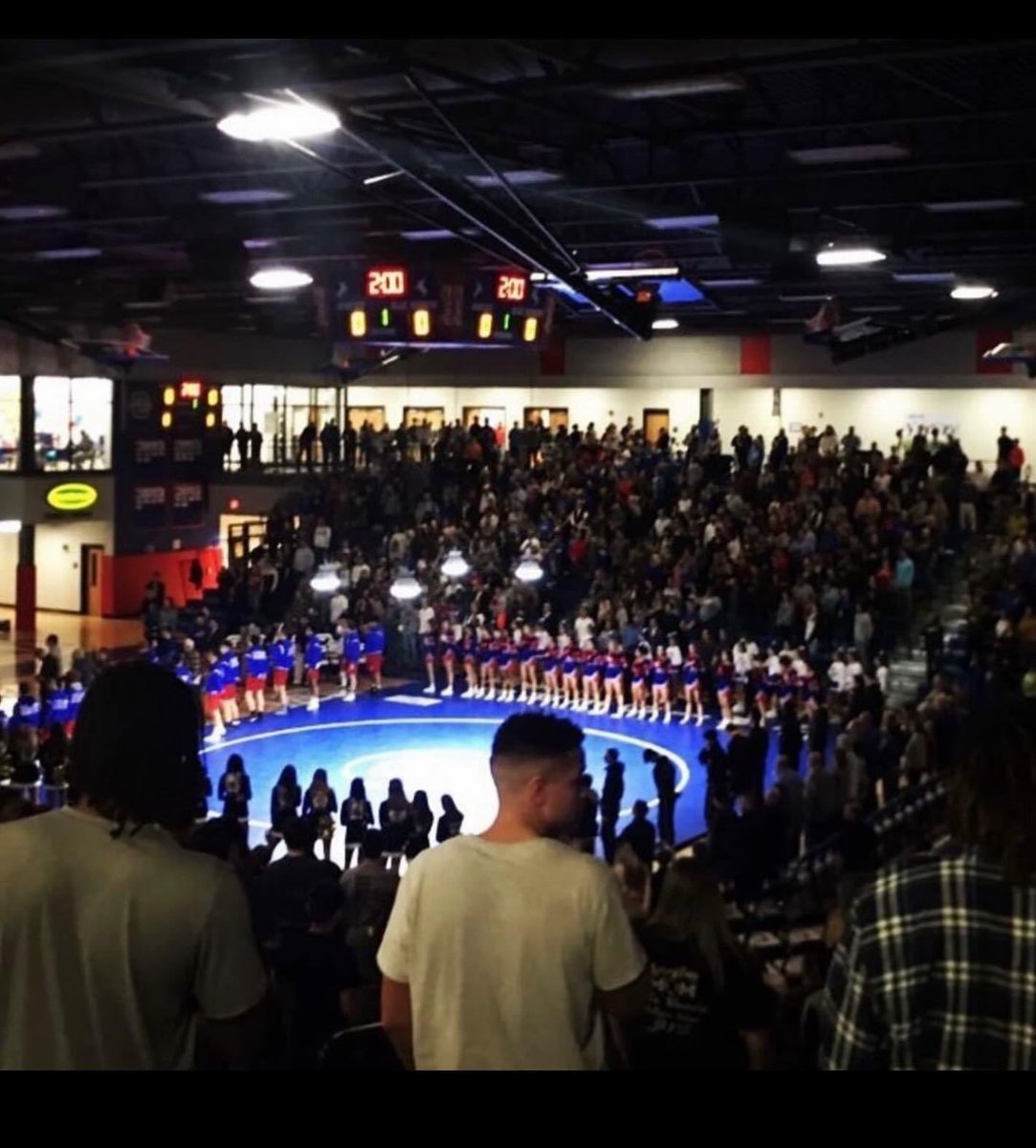 CHSRaidersFBall's tweet photo. "The Palace" is the place to be tonight! Raider Arena will be ON SWOLE as the best wrestling program in the NATION hosts Bradley! #1 vs. #2! Best wishes to Cleveland Wrestling tonight! The match begins at 7:00 PM (JV at 6:00 PM). #madeincleveland #unCommon
@CHSRaiderWrestl https://t.co/WyG3cIZwLM