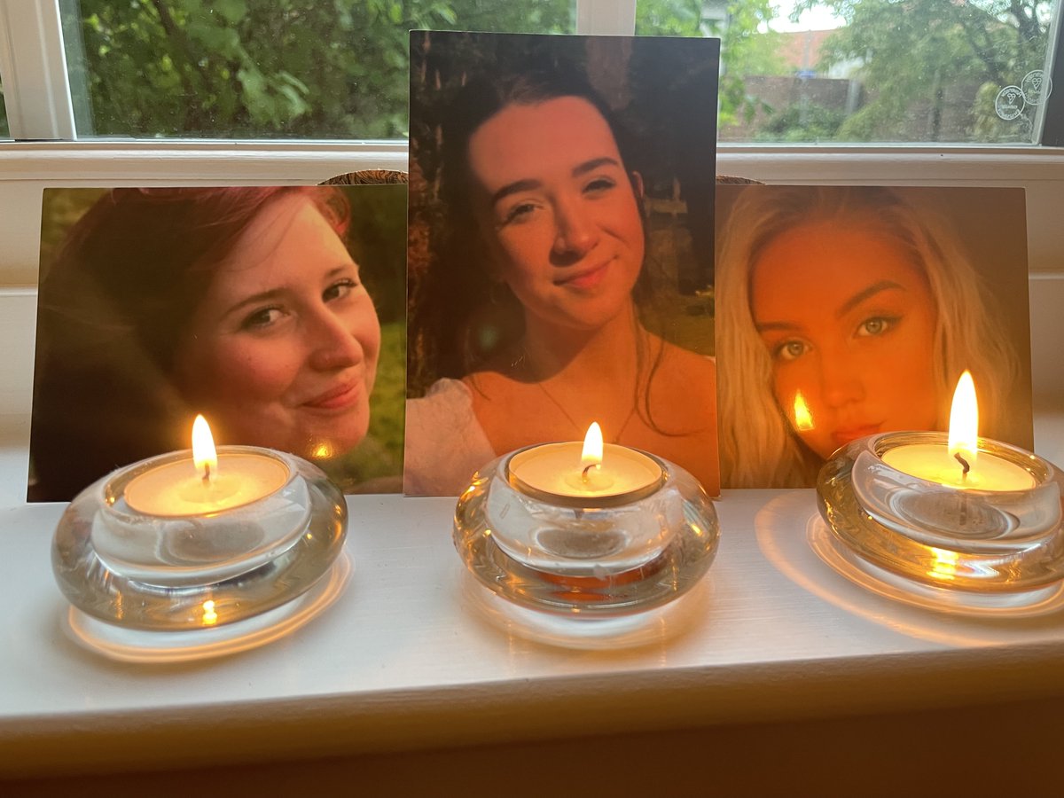 Suicide is the biggest killer of young people in the UK. 
Pls sign our petition and help encourage the politicians to make a life saving change to the school curriculum:
petition.parliament.uk/petitions/6233…             If you've signed already pls RT and help spread our campaign