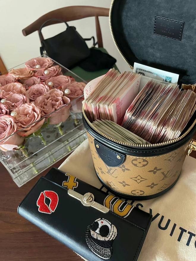 NJuffle's tweet image. Learn the magical tricks , Making something from nothing... than be a financial freedom....