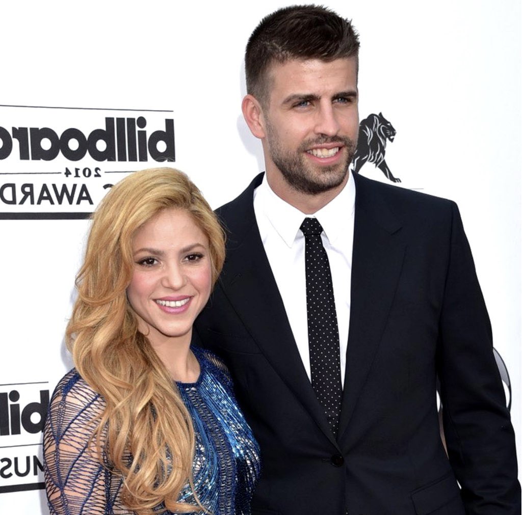 Liam y Pique son re parecidos, literalmente hasta en lo Hijos de Puta, por otro lado Miley Cyrus y Shakira triunfando y facturando con su música 💋Aquí un hilo de las similitudes de estas dos relaciones 🧵