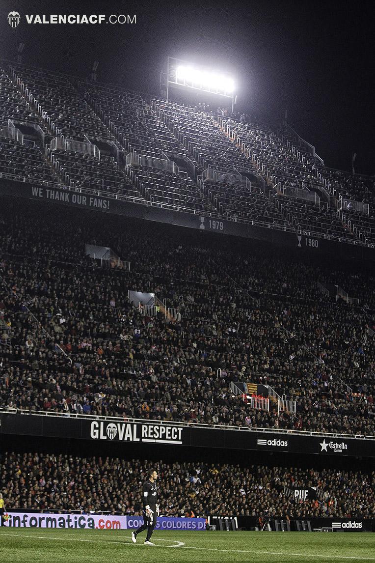 josean0728's tweet image. Imposible no enamorarse de la verticalidad de Mestalla 💯