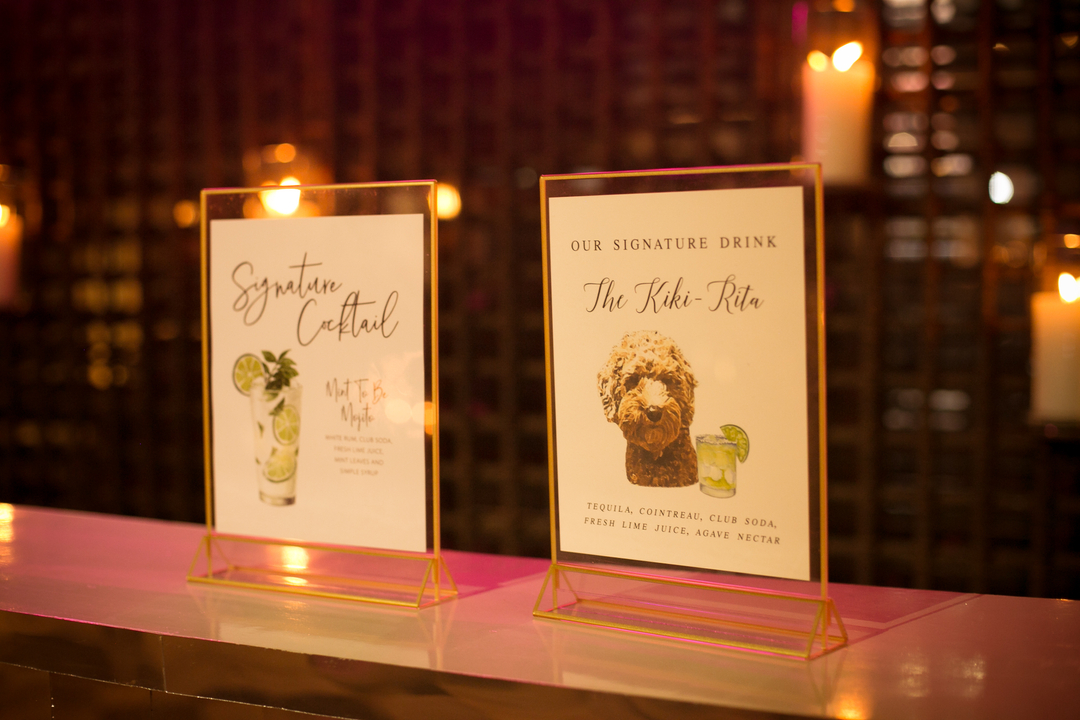 MiBodaEnCgena's tweet image. Kiki 🐶!!! Putting a little DOG LOVE and FLAIR to your wedding day!
​​​​​​​​
​​​​​​​​💖 ​​​​​​​​​​​​​​​​#bardisplay #weddingbar #bardesign #weddingstationery ⁣⁣⁣⁣⁣👰🏼🤵🏻‍♂️ #KimberlyFeli
