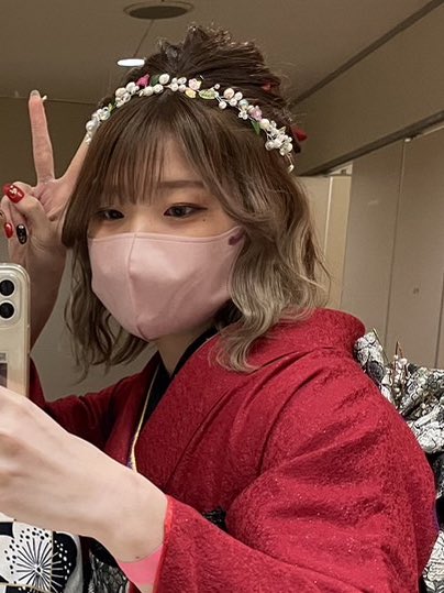 M53na's tweet photo. 🎍HAPPY  NEW  YEAR✨
お久しぶりです😊
今専門学校に通う学生です
今年卒業を迎え4月から社会人として県外で新生活を始めます❗️
そして20歳になり成人式してきました
毎日バタバタとしています
卒業と就職と新生活頑張っていきます👍
ではでは最後に成人式の写真をどうぞ📸 https://t.co/irOT29Ie4A