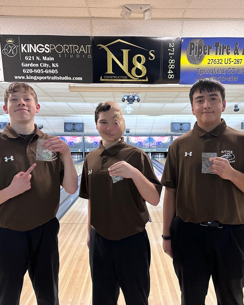 GCHSbowlingbuffs tweet media