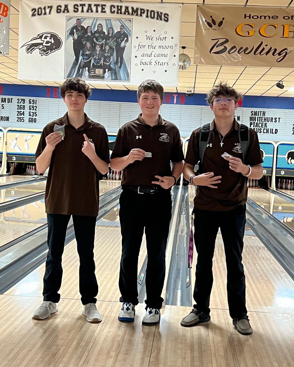 GCHSbowlingbuffs tweet media