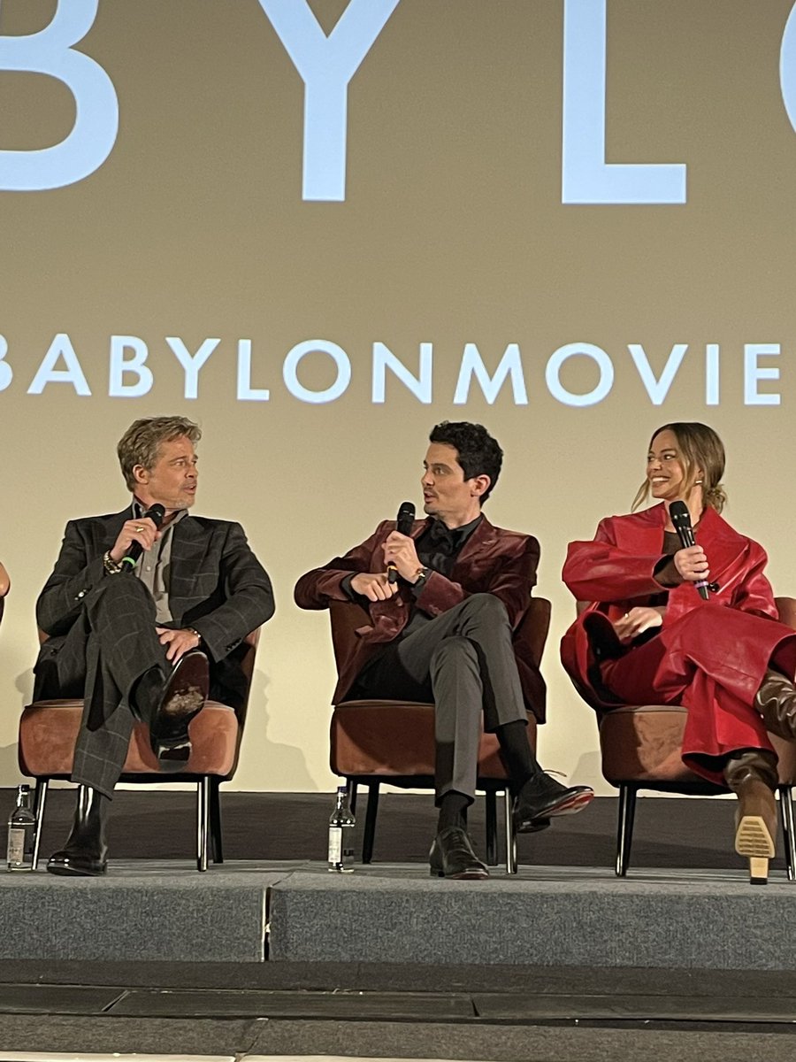RadekBFE's tweet photo. Still one of my favourite films this season 👏🏻 @babylonmovie #damienchazelle #diegocalva #BradPitt #margotrobbie #tomcross https://t.co/f2cEXQ2sOs