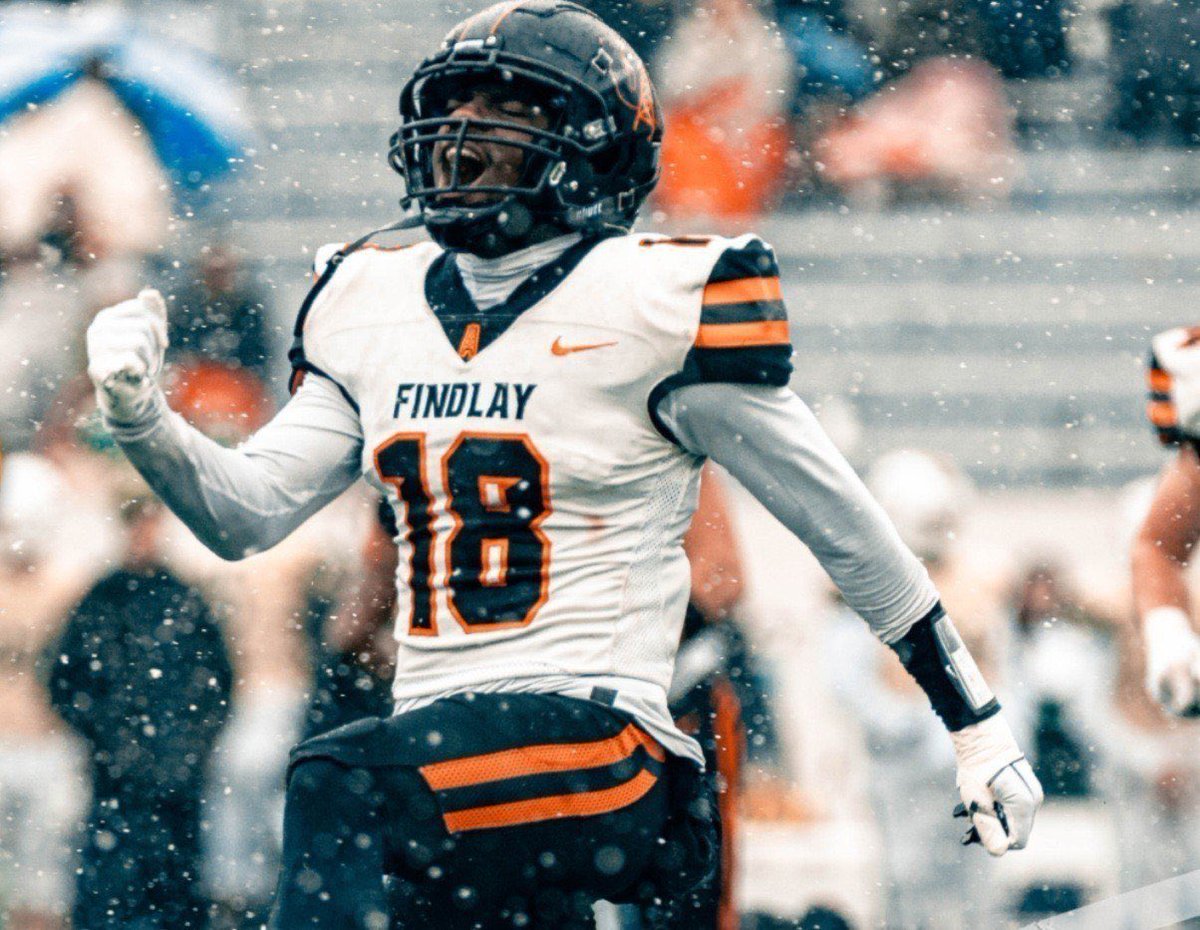 Darren Hawkins tweet media