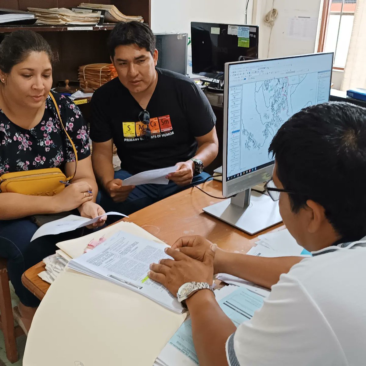 reter_ramos's tweet photo. REUNIÓN EN LA CIUDAD DE TARAPOTO CON EL DIRECTOR DE AGRICULTURA. 🇵🇪

#Reter_Ramos
#TeRepresenta
#SoyTúVoz
#GenerarDesarrollo_EsNuestroCompromiso https://t.co/6mIvHOlzH2