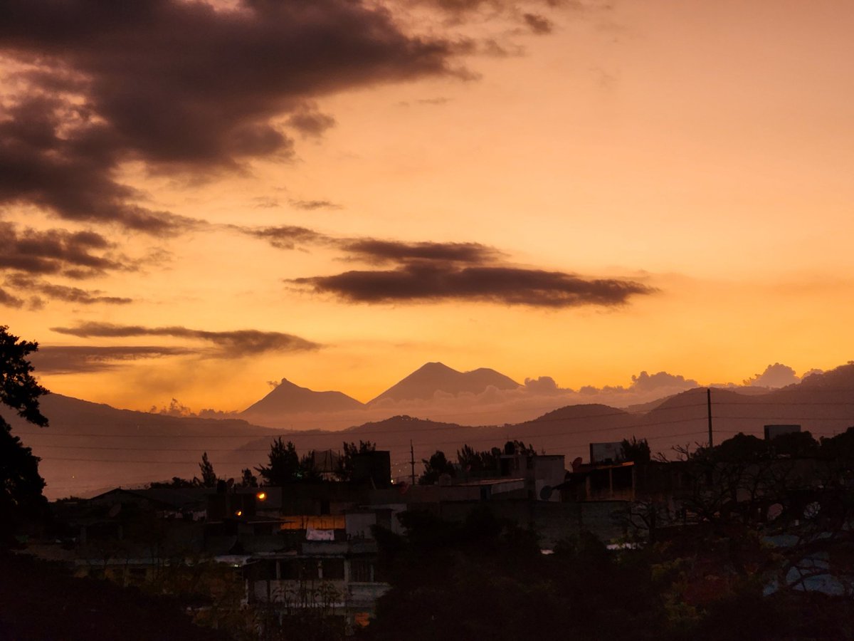 Una tarde de jueves desde la ciudad de Guatemala 🌋