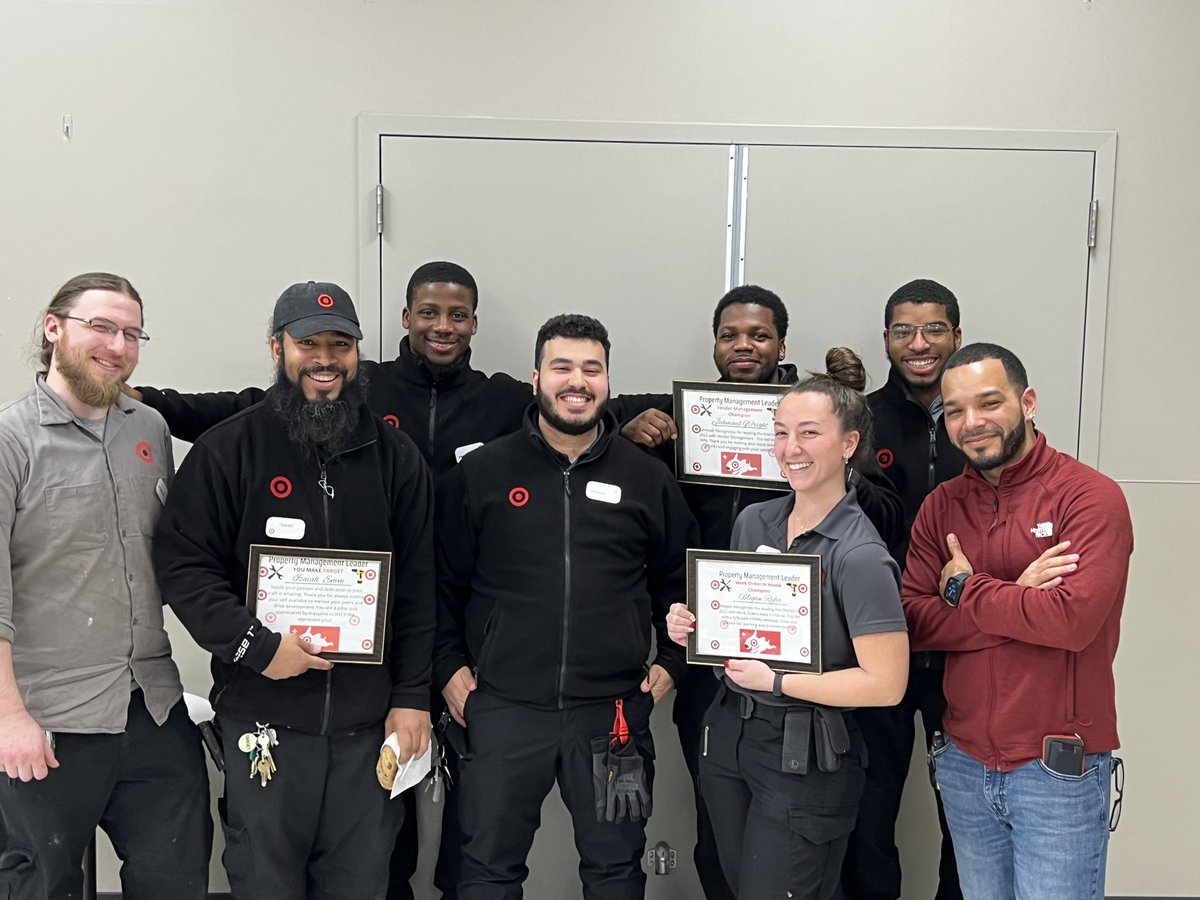 Wrapping up this fiscal year by taking some time to recognize this phenomenal PM Team!! As I hit a year in this role I could not be prouder of what D423 PM has accomplished! #Trulyblessed #D423 #PropertyManagement <a href="/MikeCasolino/">M</a> <a href="/KINGJulian1002/">Julian Canas</a> <a href="/MelodyPellot/">Melody Pellot</a>