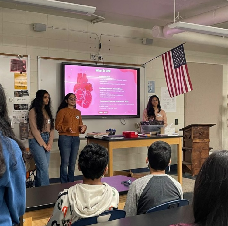 SFMSHOSA's tweet photo. In today’s HOSA meeting, our members were able to learn a lot about Emergency Preparedness. Thank you to South Forsyth High School’s health education team for presenting and demonstrating some very interesting things about emergency preparedness at our HOSA meeting today! https://t.co/Gi3v4JpHgB