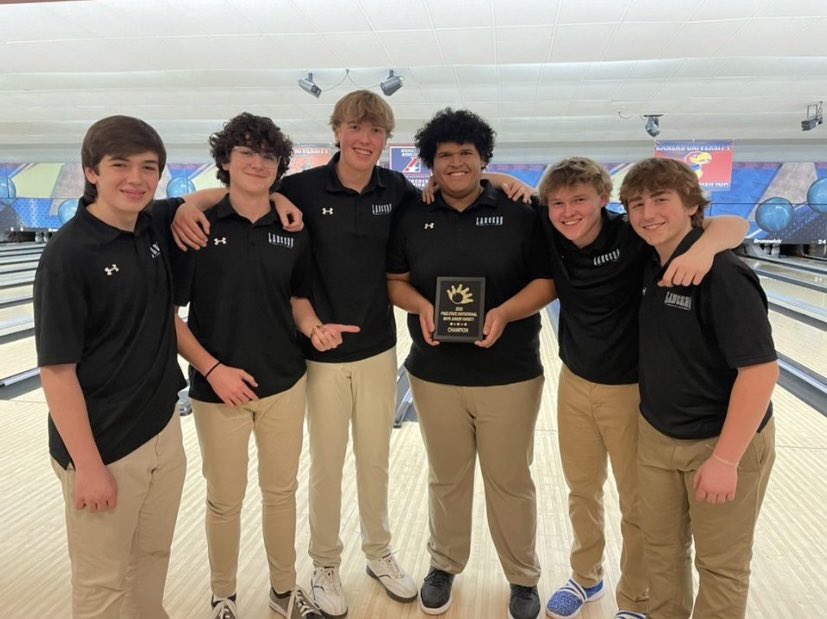 SME_Bowling's tweet photo. The boys showed out in Lawrence today. Varsity takes 2nd place out of 19 losing to a great Washburn Rural team, and JV secures the dub taking home 1st place. Fantastic day on the lanes! #jobsnotfinished #Tisactive #LETSROLL #MOL https://t.co/9VMyKK34o8