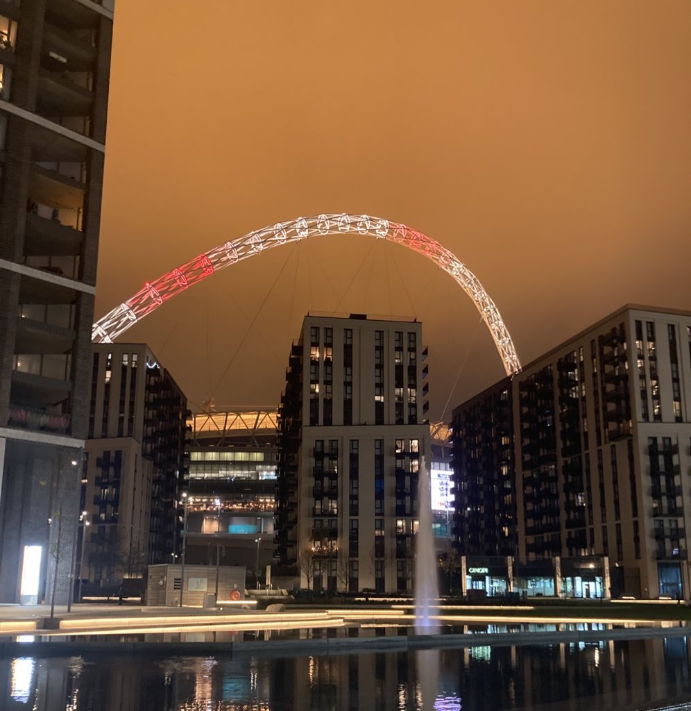 🚨If you’re: 

✅18+ 
✅Male
✅Support a Premier League team 

Could you please help me out by filling in my third year dissertation survey 👨‍🎓

I’m trying to get 400 responses, in total, so any likes and retweets are massively appreciated 👏

Check the tweet below for the link👇