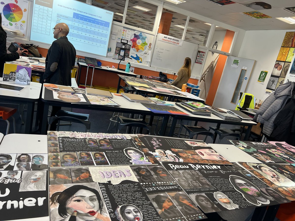 What a great way to start the year with a collaborative standardisation meeting ran by the <a href="/blparthub/">@BLPArtHub</a> <a href="/EssaAcademy/">NET Essa Academy</a>  Thank you to everyone who attended and contributed portfolios 🎨🔖 It was a really successful marking session! Well done 👍 #artists #teachers