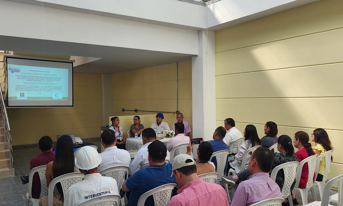 Tania_GuzmanP's tweet photo. #FelizJuevesParaTodos a esta hora doy apertura a la visita de seguimiento al Laboratorio de Salud Pública departamental @GobCaqueta en Florencia que está siendo ejecutado con @Regalias_gov para atender problemáticas asociadas con agentes biológicos de alto riesgo para la salud. https://t.co/Cy6WOMM6vC