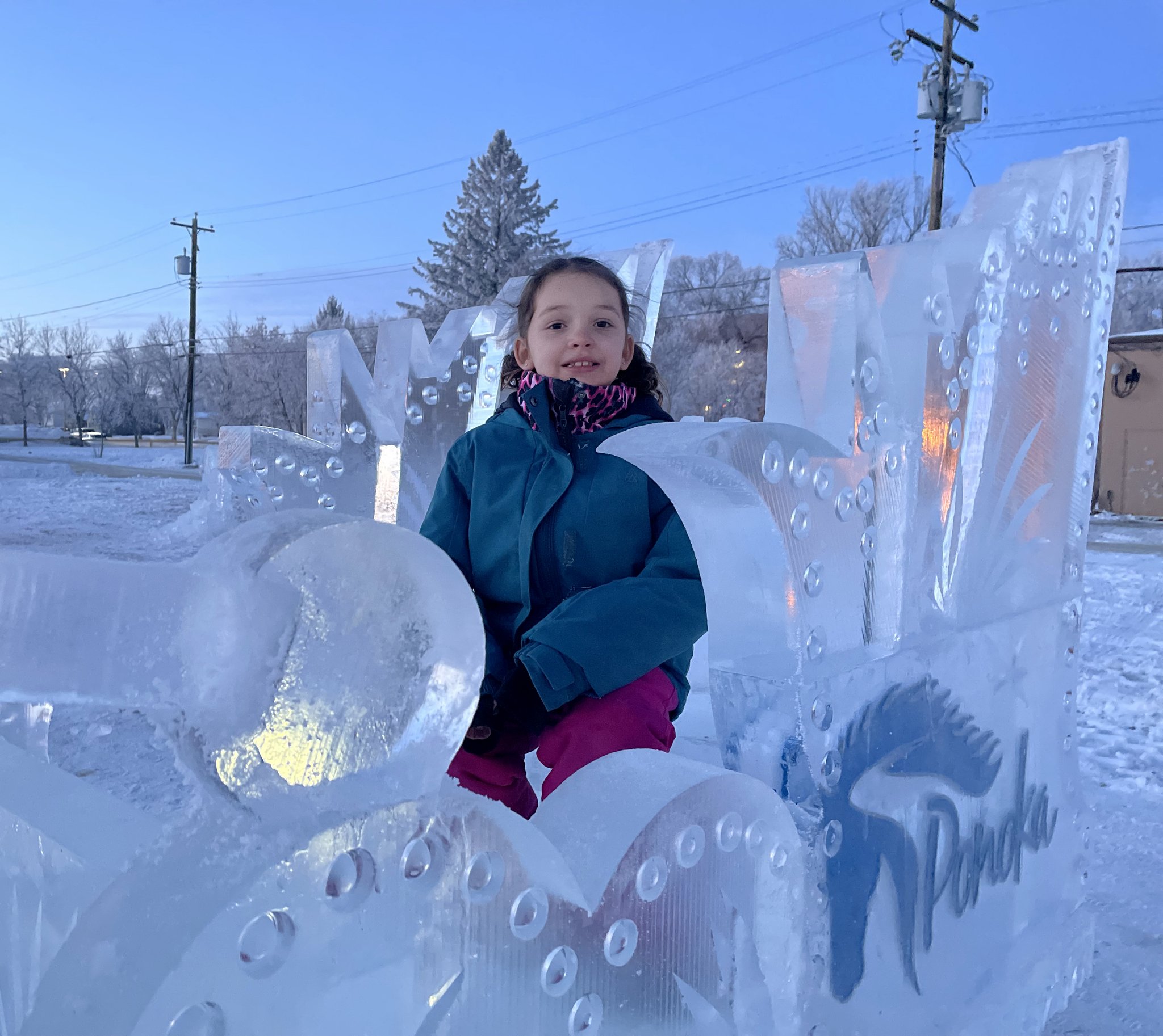 town-of-ponoka-on-twitter-come-and-experience-ice-sculpture-village