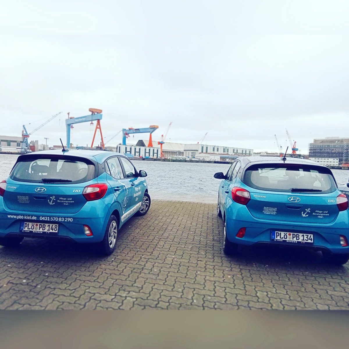 Photo of the day 12/365 📸❤️

The PBTK-cars from a friend and me at the Kiel-Harbour. ❤️

#photo #photooftheday #photography #caretaker #pbtk #kiel #cars #harbour #pflege