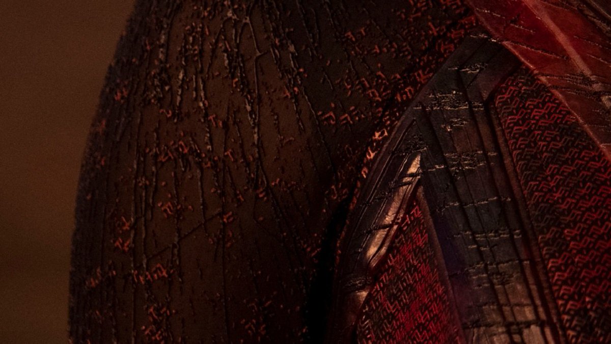 ScarletWitchUpd's tweet photo. The Scarlet Witch https://t.co/6I5xvHIQqQ
