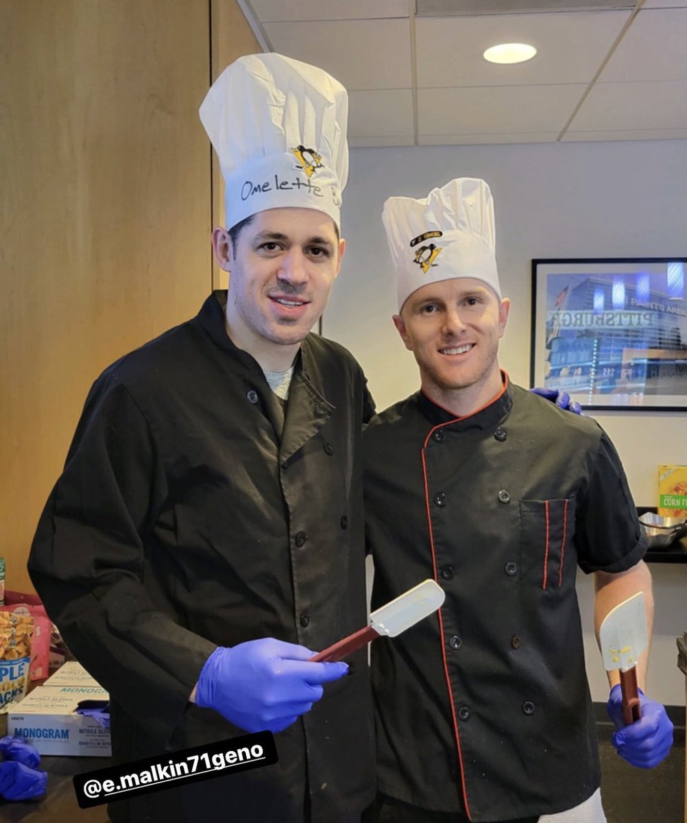 TaylorHaasePGH's tweet photo. Evgeni Malkin and Chad Ruhwedel followed through on their end for both losing the shootout drill in Boston. They made breakfast for the team today. https://t.co/FTRVWrhWg4