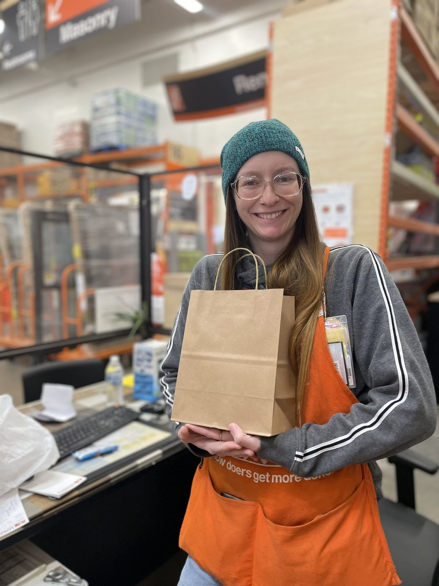 SMSharon3919's tweet photo. #InFocusAppreciation #QuailSpringsHomeDepot
#WeAreFamilyD262
#orangejucedD262
@AOstie https://t.co/awbUjFnM1v