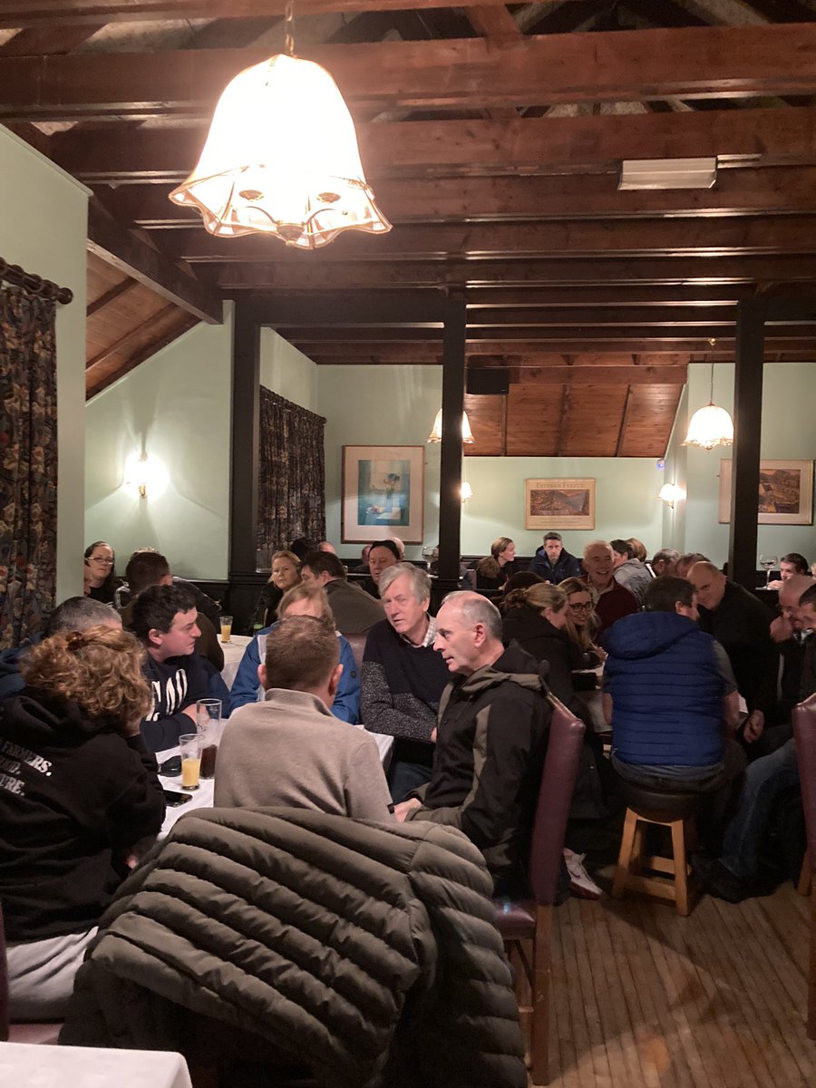 Caitmaxine's tweet photo. Huge crowd here in Kerry for first meeting of Kerry Farmers newly joined to the organic scheme along with seasoned organic farmers. Meeting facilitated by Teagasc’s @Josimar1677 @pippa_hackett #Kerry #OrganicFarming https://t.co/X1awSjrMmk