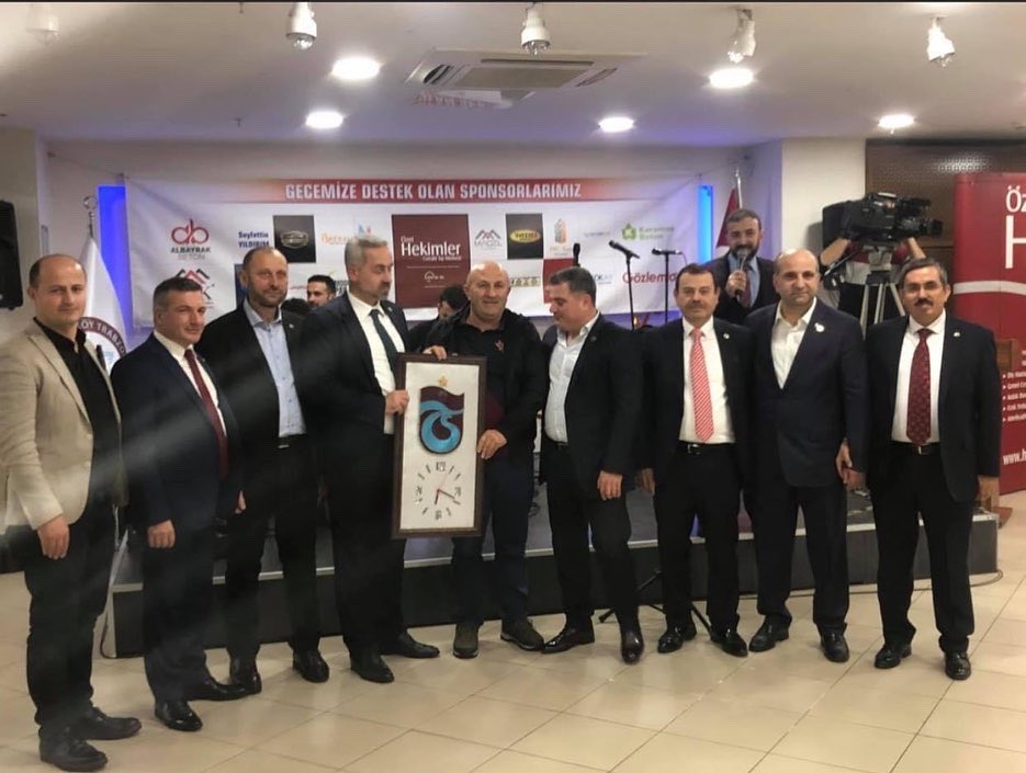 ctd_61's tweet photo. 12.01.2019 tarihindeki TRABZONLULAR GECEMİZDEN…
@hilmiturkmen34 https://t.co/igVpNzfxc8