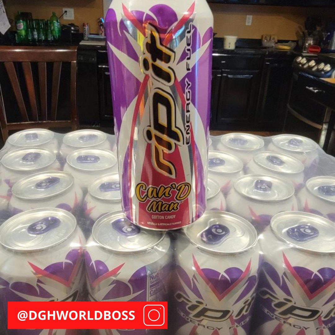 RIPITEnergyFuel's tweet photo. No wonder they call you the boss - grabbing Rip It by the case!
#Boss #RipIt #CanDman #EnergyFuel https://t.co/4UQtc65PQQ