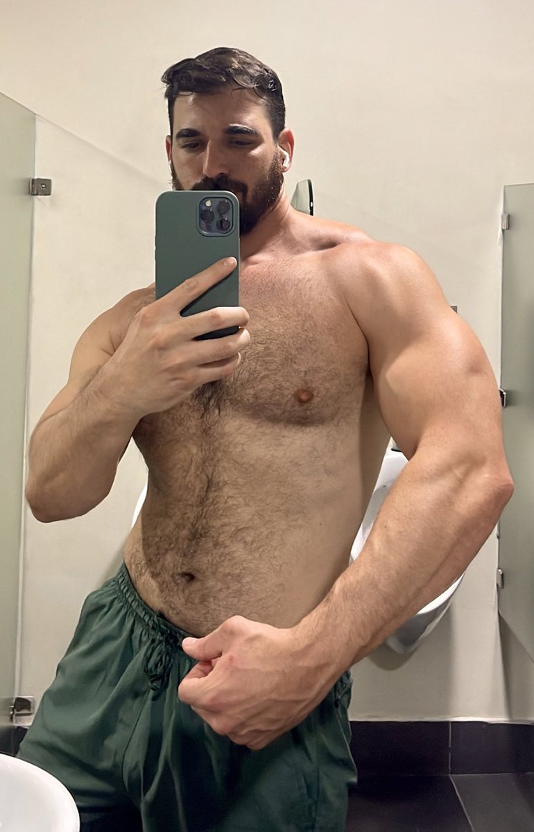 Thick Macho on Twitter: "I’m ready for what’s coming 🔥 https://onlyfans.com/thickmacho"