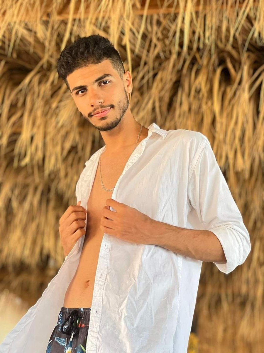 Minavolt's tweet photo. مينا مسعود لايت https://t.co/7B49RjZsm4