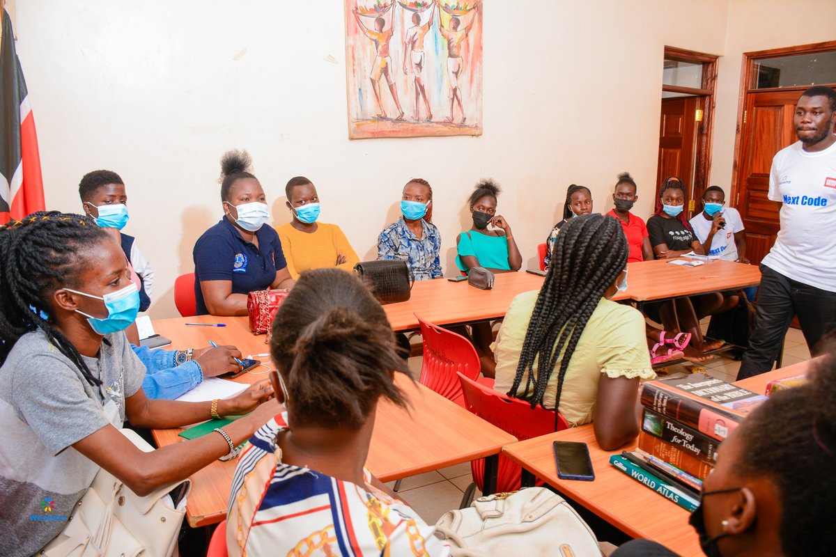 oursomo's tweet photo. Did you know that girls are underrepresented in the tech industry? At Wezesha, we change that by supporting and encouraging young girls to learn to code. 

Follow us for more updates on the next class intake 

 #nextcodeoficial  #coding #tech #womenintech #wezesha #nextcode https://t.co/RkfD2cffMu