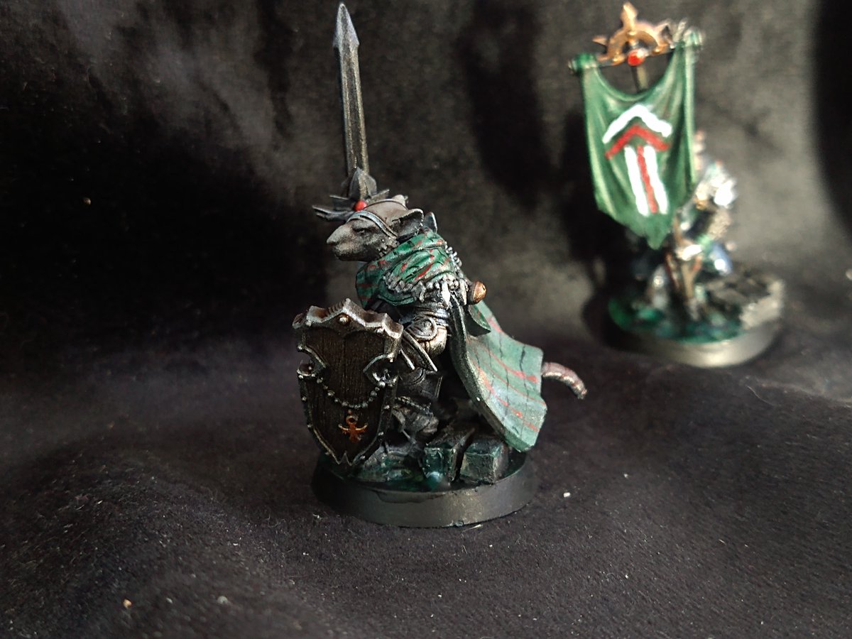 122: Hard Bitten Ratty Veteran
#dnd #dnd5e #dndminiatures #dndminis #dndcharacterart #dndart #minipainting #fantasy #miniatures #3dprinting #3dprint #minis #tabletop #tabletopgaming #tabletopminiatures