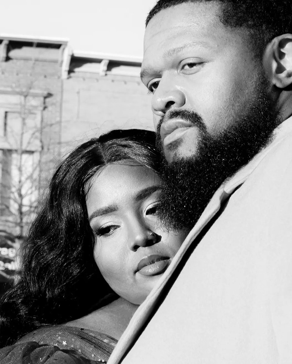 thedawayy's tweet photo. I'm getting married to the love of my life. Life has been a worldwind lately, and honestly, I am enjoying being in the clouds. 
There is no place I'd rather be than with him 💕✨️

#happilyevergilmore #gettingmarried #worldwind #intheclouds https://t.co/oinsoMgXBF