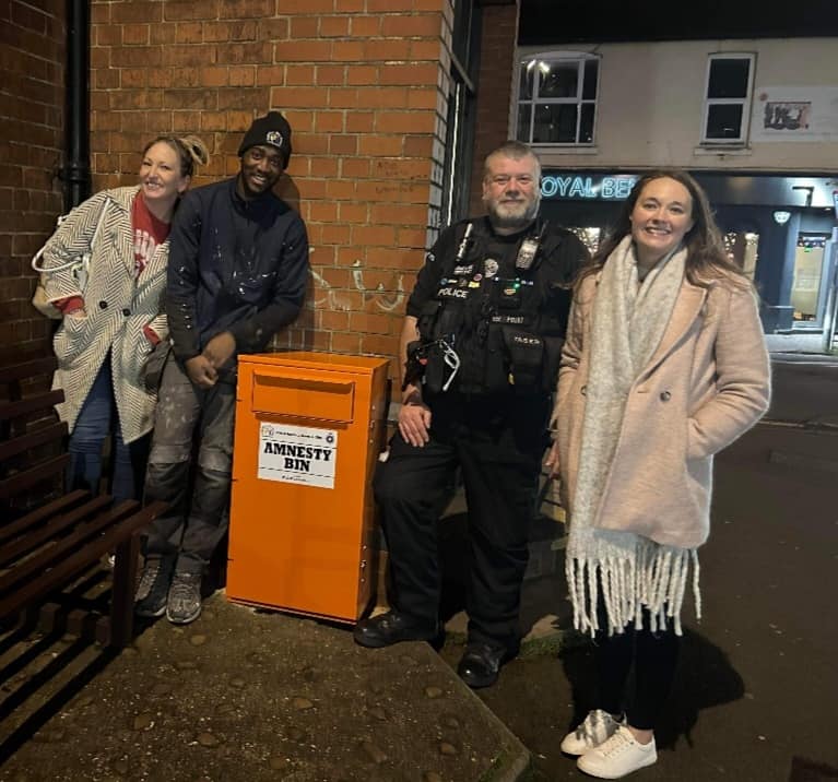 NNOffTheStreets's tweet photo. Amnesty Bin installed at Salvation Army Building, Rockingham Road, Kettering with @EmilyFedorowycz @KetteringPolice @NorthantsPolice @NorthantsOPFCC https://t.co/lvx3HqdS4p