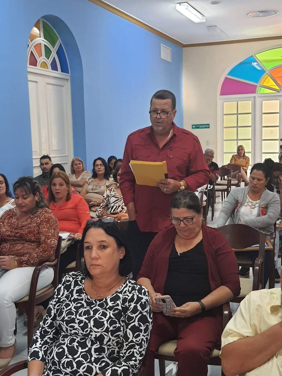 DPSCfgos's tweet photo. ↪️🔬Se debatió sobre los aspectos más relevantes del trabajo realizado en #2022 x el Centro Provincial de Higiene,Epidemiología y Microbiología.
✍️Retos y compromisos se pacta x los trabajadores del gremio con el fin d un año superior⚕️❤️ #CienfuegosPorLaSalud
#JuntarYVencer https://t.co/jFPn13WNTG