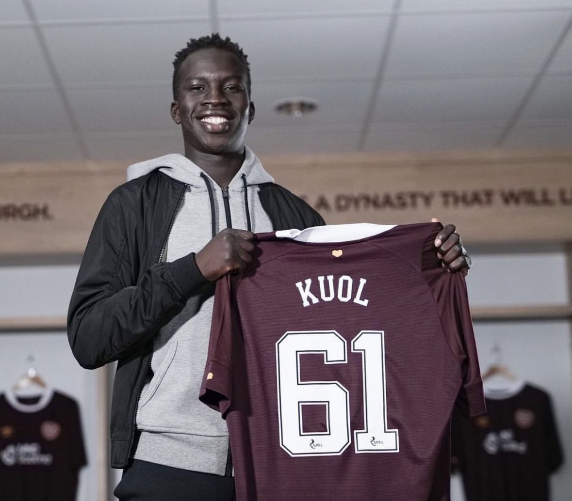 Hearts have unveiled Garang Kuol as new signing on loan from Newcastle ⚪️⚫️🇦🇺🏴󠁧󠁢󠁳󠁣󠁴󠁿 #NUFC

Deal doesn’t include any option to buy as Kuol is part of Newcastle project for the future.