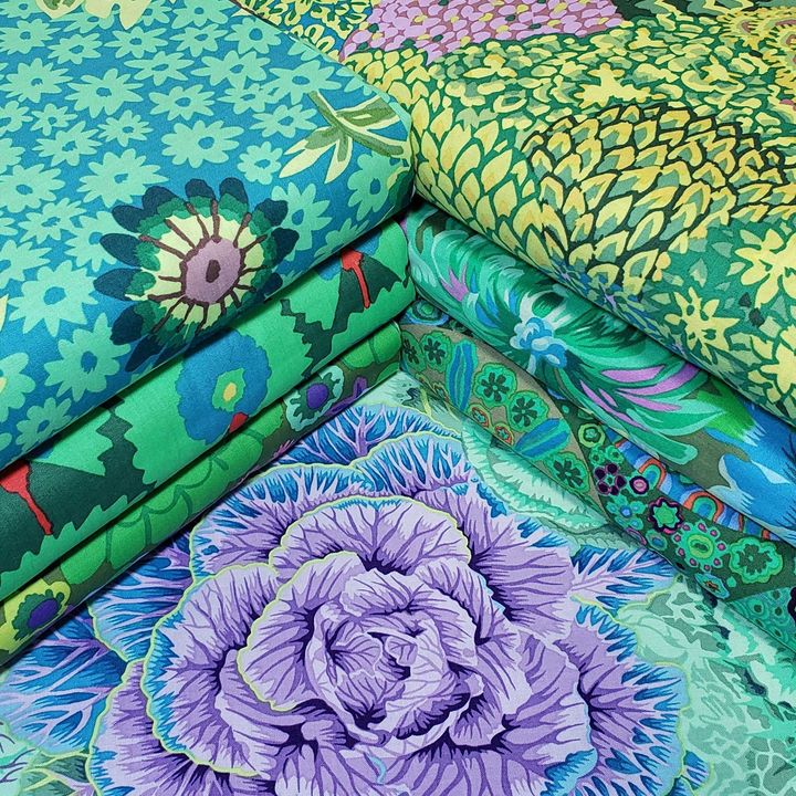 There are plenty of amazing Kaffe Fassett fabrics at My Favorite Quilt Store. Do you have a favorite pattern?
#quilting #KaffeFassett #FreeSpirit #FreeSpiritFabrics  
myfavoritequiltstore.com/collections/ka…