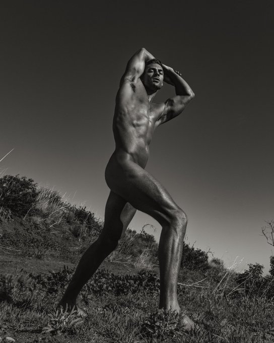 It&rsquo;s not about what you want &ndash; it&rsquo;s about who you become during the journey.❤️ https://t.co/zi5hafJk