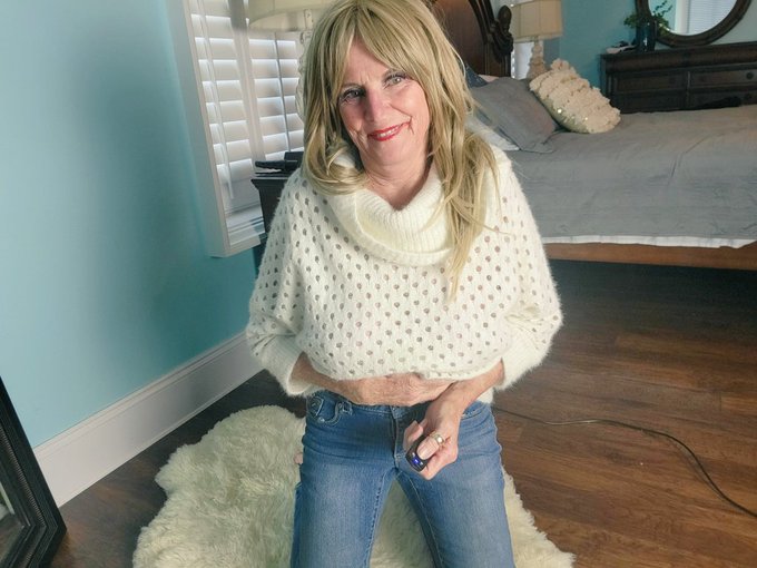 Cum check out my newest update posted today.  https://t.co/4vDkq62TB8 https://t.co/WLTPMAio3c<a href="/tag/sexy"class="tags"><span>#sexy</span></a><a href="/tag/adventures"class="tags"><span>#adventures</span></a><a href="/tag/throwbackthursday"class="tags"><span>#throwbackthursday</span></a><a href="/tag/hot"class="tags"><span>#hot</span></a><a href="/tag/girlfriend"class="tags"><span>#girlfriend</span></a>