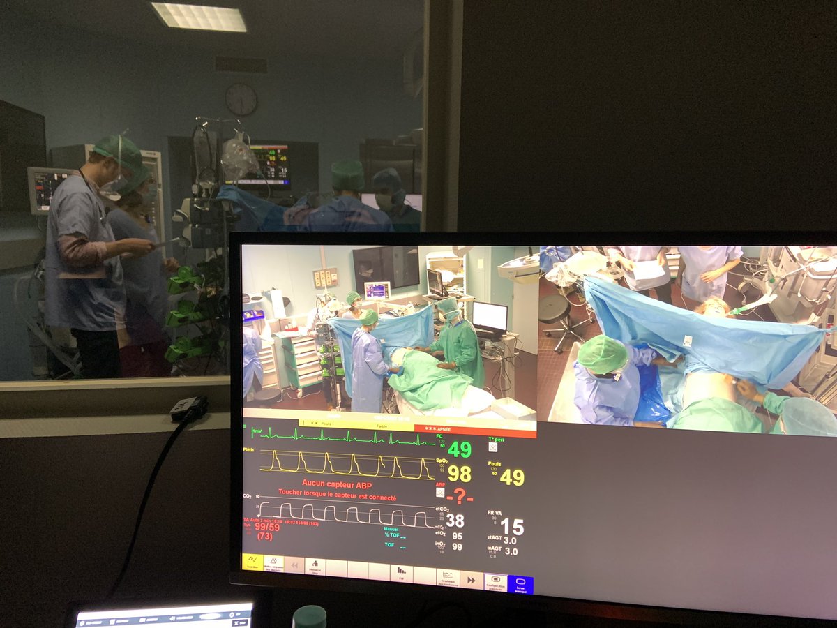 PierreClerget's tweet photo. Début d’année #studieux à @SimBA_Bordeaux @CHUBordeaux pour les @AjarBordeaux et les EIADE de @IMSCHUBordeaux! #travail d’#equipe #interprofessionnelle #securité #qualité des #soins #binomemariade @aureliSanMiguel @Germain_Picq @Adrien__Coulon @KNouette https://t.co/KKiWVsBbOl