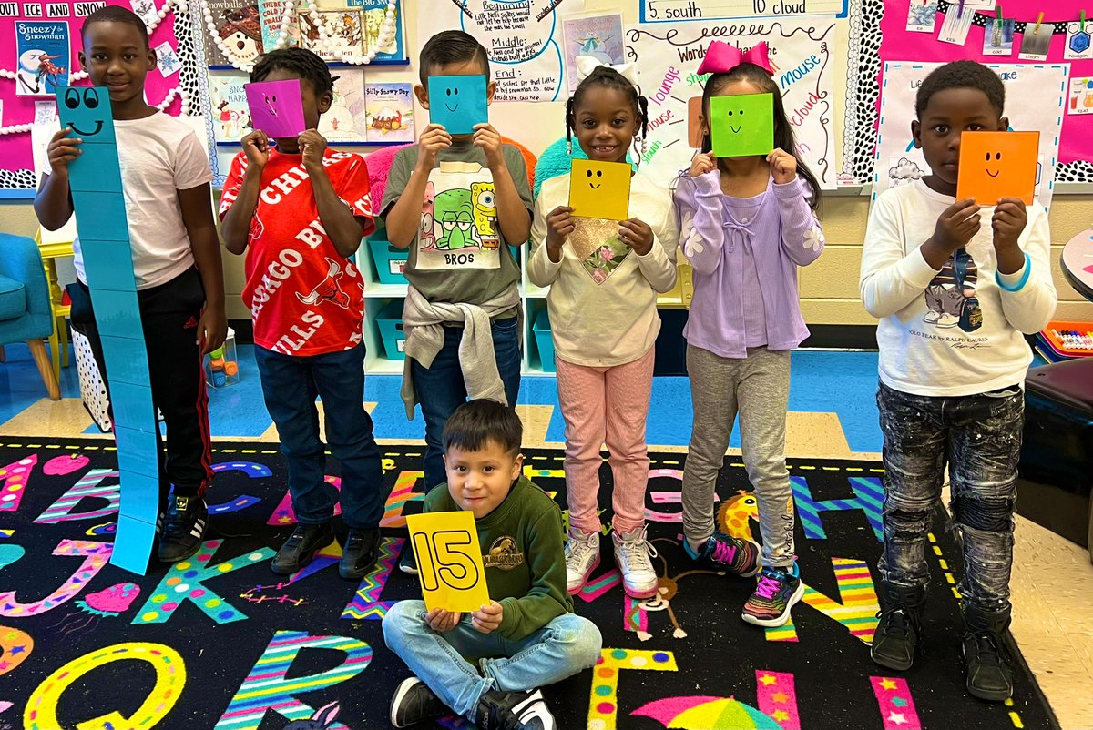 Erika Mason, NBCT (@erikacarymason) on Twitter photo Giant place value! <a href="/FultondaleElem/">FultondaleElemAL</a> Giant place value! <a href="/FultondaleElem/">FultondaleElemAL</a>
