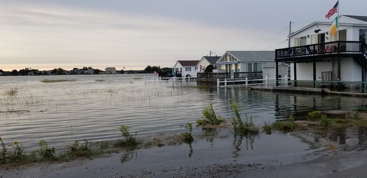 The Rising Tides Photo Contest is coming up on January 21-24! This year’s contest categories are: 

Picturing Change – Atlantic Coast 
Picturing Change – Great Bay 
Picturing Resilience – Atlantic Coast 
Picturing Resilience – Great Bay 

Visit the CAW website for contest details