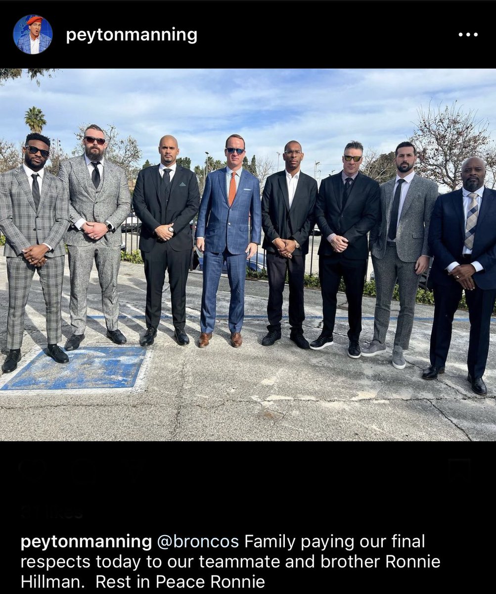 ZacStevensDNVR's tweet photo. Many of Ronnie Hillman’s teammates were flown out to attend Ronnie Hillman’s celebration of life by the Broncos ownership.
Peyton Manning, Emmanuel Sanders, Derek Wolfe, Ryan Harris, Orlando Franklin, Brandon McManus, Joel Dreessen and Ray Jackson.
(Via Peyton Manning’s IG) https://t.co/p9b5DMgAtU