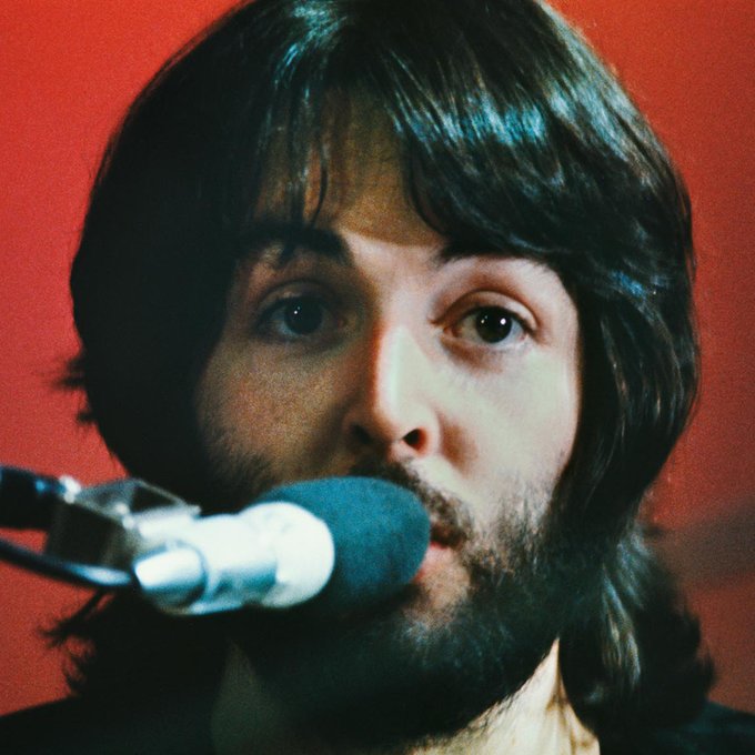 BeatlemaniaUK's tweet photo. “And, in the end
The love you take
is equal to the love you make.”
― Paul McCartney
#Beatles #TheBeatles https://t.co/DLb2waFigM