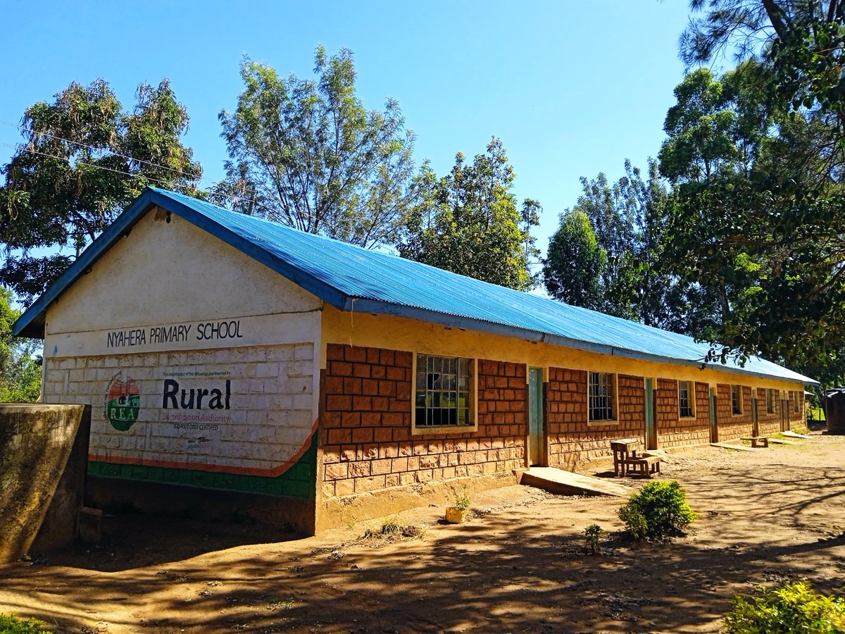 Don't miss this month's "Dora's Corner!" Our on-site Programs Manager, Dora Okeyo, shares the latest updates from East Africa, including this recent re-roofing project at Nyahera Primary!

Read the full blog here: gpfd.org/.../doras-corn…