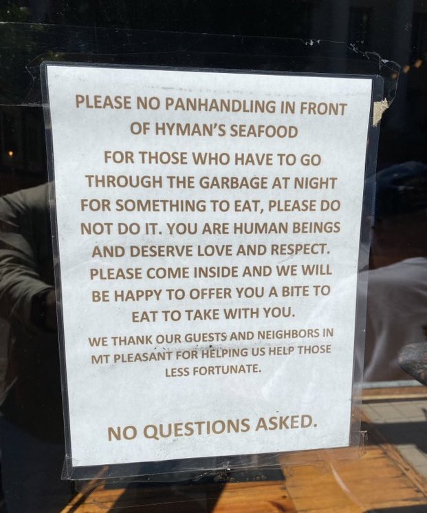 Hyman’s Seafood in Charleston, SC for win…💯!