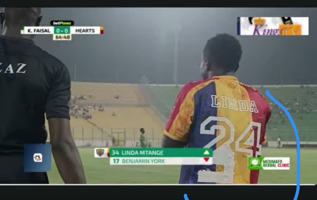 bright_aweh's tweet photo. Eiiii @HeartsOfOakGH what is this? In this modern era you guys used paint to change the number from 24 to 34.  A team in Accra paaa doing this. Booiiɛɛ https://t.co/heNGlLZWZf