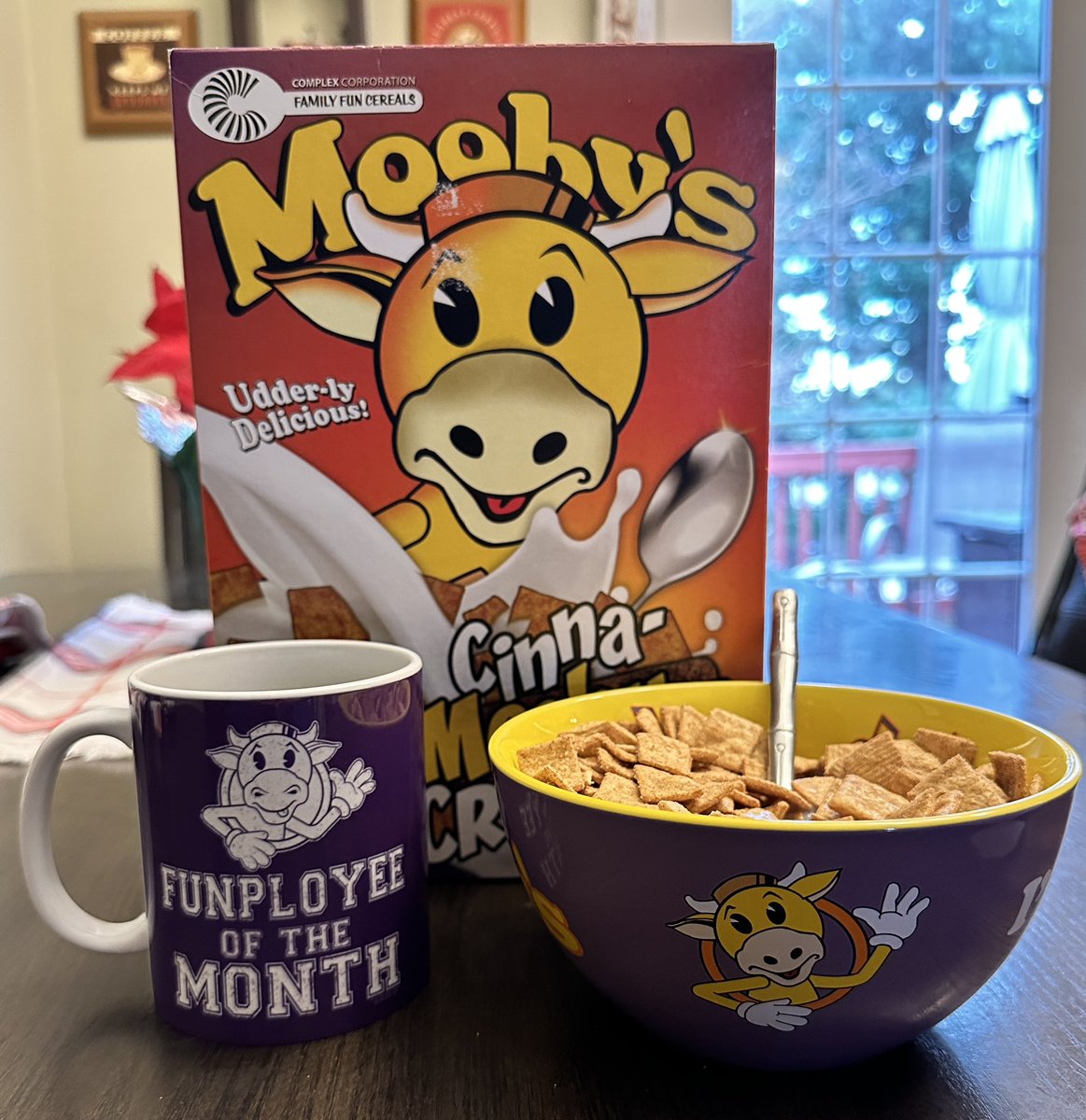 Couldn’t be more proud to be Funployee of the month. Thank you for this tremendous honor <a href="/ThatKevinSmith/">KevinSmith</a> 🤣