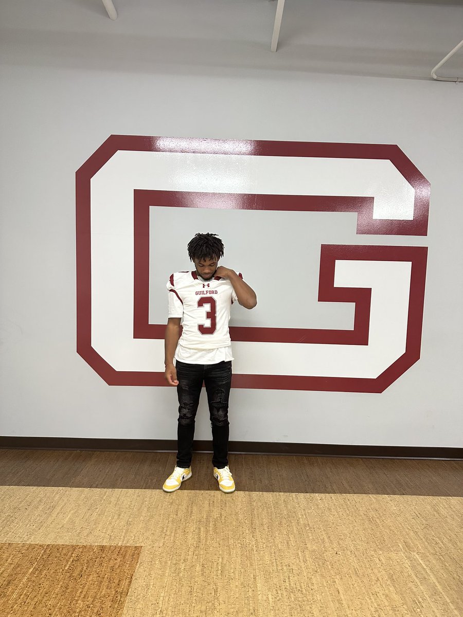 TejohnD's tweet photo. After a great visit and talk with @FloarsRandy I am blessed to receive my first offer from Guilford College @goquakers #goquakers https://t.co/76RoCTfnTq