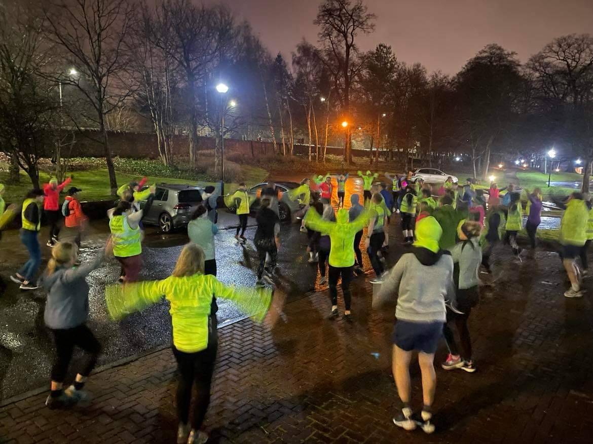 Not even #ExtremeScottish weather stopped our 40 new Beginners and Improvers tonight! #RunnersAreSmilers with lots of happy faces this evening! Want to join? Msg @coll_paul or @amyleroo . 6pm Thurs, Garscube Sports CPLX. Pic @coll_paul . @scotathletics @TaritTweets @jillamena13